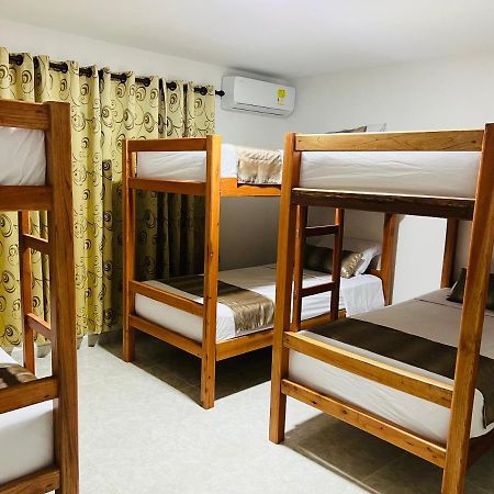 Hostal Casa San Pedro Санта-Марта Екстер'єр фото