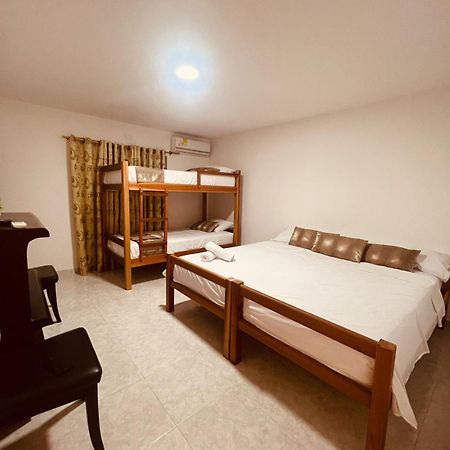 Hostal Casa San Pedro Санта-Марта Екстер'єр фото