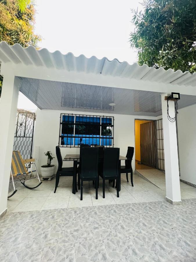 Hostal Casa San Pedro Санта-Марта Екстер'єр фото