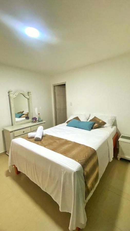 Hostal Casa San Pedro Санта-Марта Екстер'єр фото