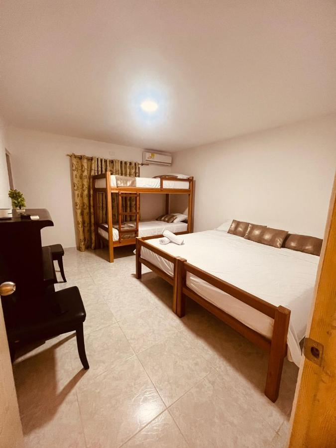 Hostal Casa San Pedro Санта-Марта Екстер'єр фото